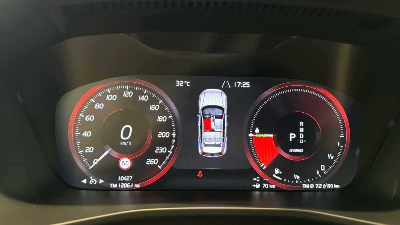 Volvo  XC40 Recharge Plus, T4 plug-in hybrid, Eléctrico